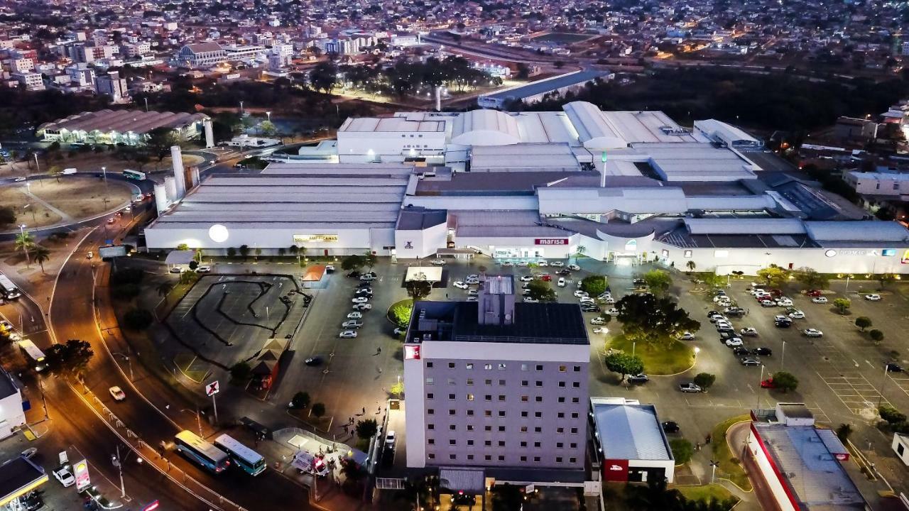 Ibis Montes Claros Shopping Hotel Bagian luar foto